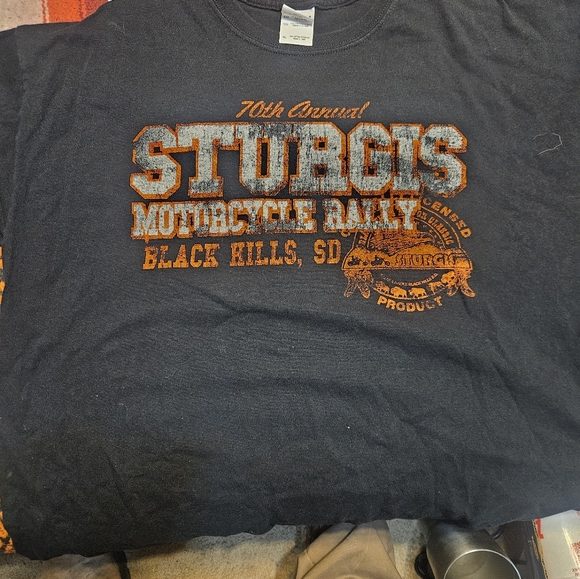 Sturgis SD Motorcycle Ralley 70th Anv Tee - Picture 3 of 3